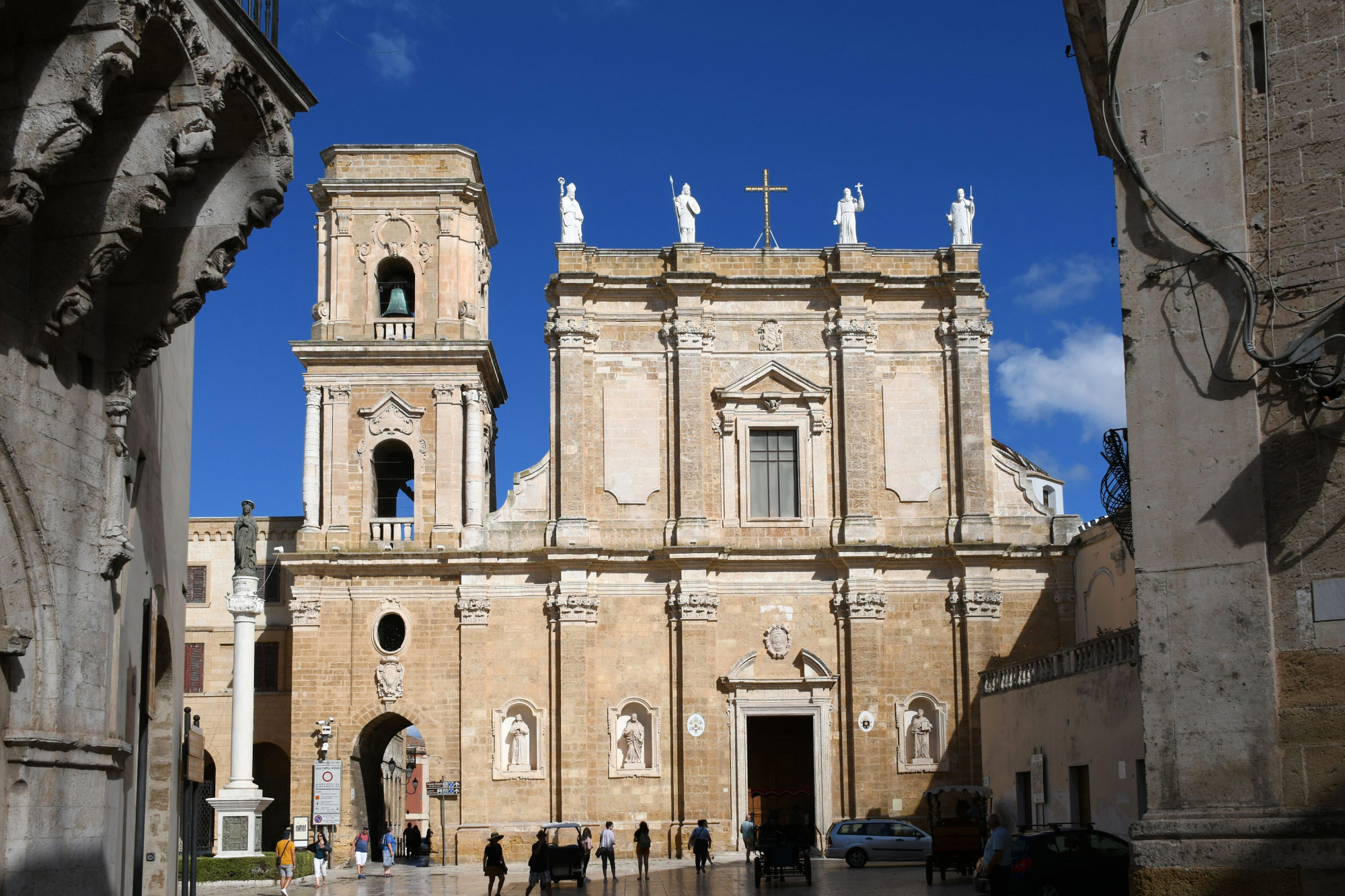 Brindisi (Photo license: CC BY 2.0)